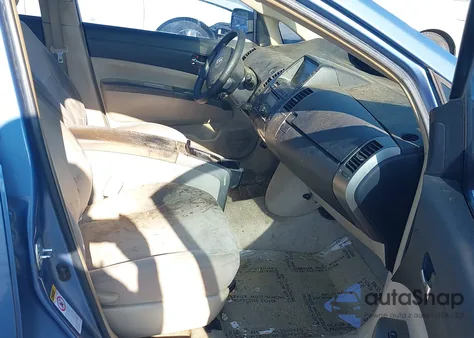 2004 Toyota Prius z USA, uszkodzony, nr VIN JTDKB20U340049006